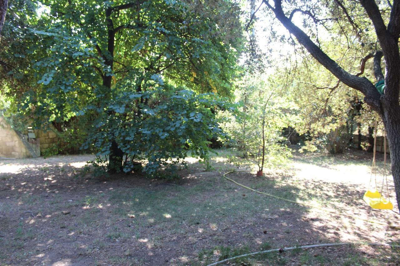 Le mas de Lucien entre Arles, Nimes, Avignon. Beaucaire  Exterior foto
